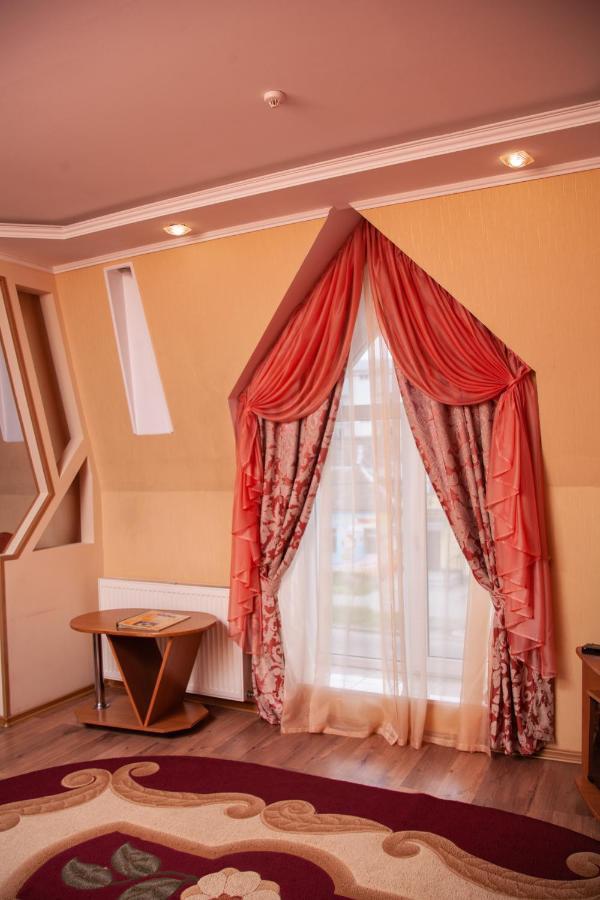 Piligrim 1 Hotel Nikolayev Luaran gambar